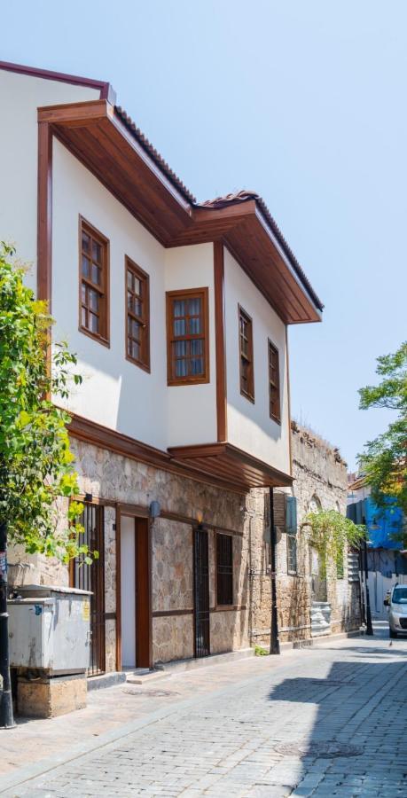 Mel Town Bed and Breakfast Antalia Esterno foto