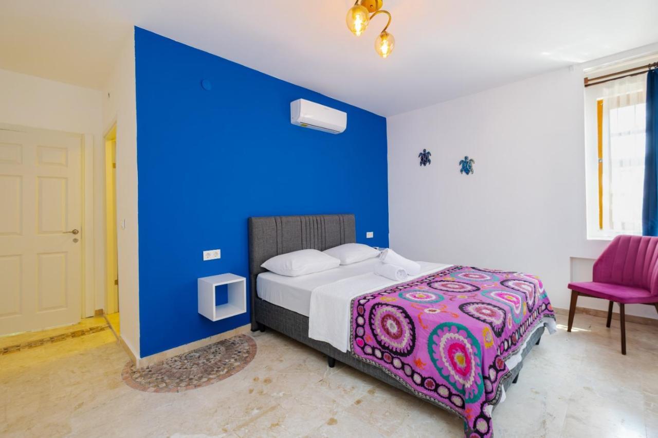 Mel Town Bed and Breakfast Antalia Esterno foto