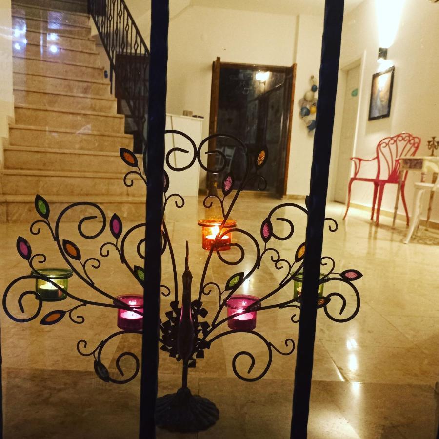 Mel Town Bed and Breakfast Antalia Esterno foto